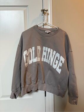 Gold Hinge Women's Gray Crewneck Sweatshirt